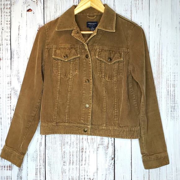 EUC American Eagle Outfitters Camel Corduroy jacket. Size M. Snap closure. Crop - Picture 5 of 8